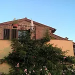 Bed & Breakfast Piccolo Relais Galletto Di Marzo -dimora Per Due Con Privata
