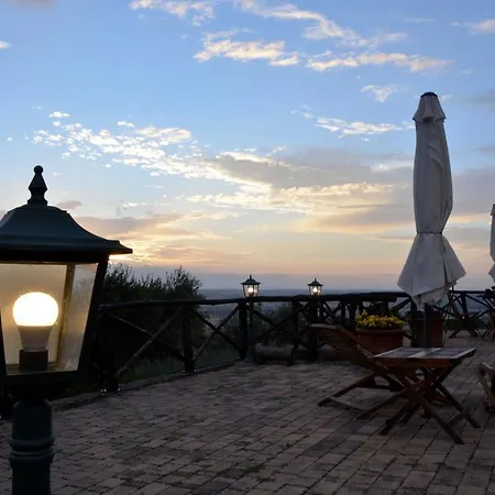 B&B Piccolo Relais Galletto Di Marzo E Relax Solo Per Due 파치아노