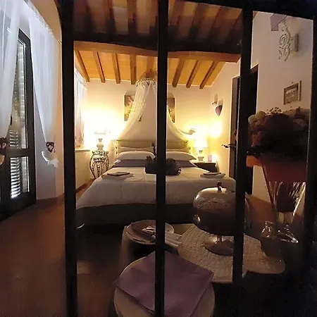 Piccolo Relais Galletto Di Marzo -dimora Per Due Con Privata Oda ve Kahvaltı 4*
