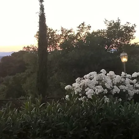 Bed & Breakfast Piccolo Relais Galletto Di Marzo E Relax Solo Per Due Paciano