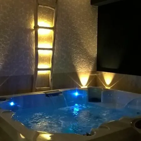 Piccolo Relais Galletto Di Marzo E Relax Solo Per Due 4*