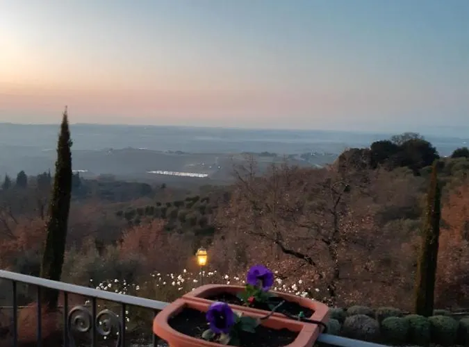 Piccolo Relais Galletto Di Marzo -dimora Per Due Con Privata 4* Paciano